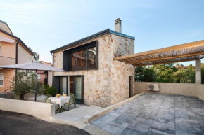 Kim Holiday Home